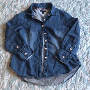 Girls size 7 Tommy Hilfiger denim shirt